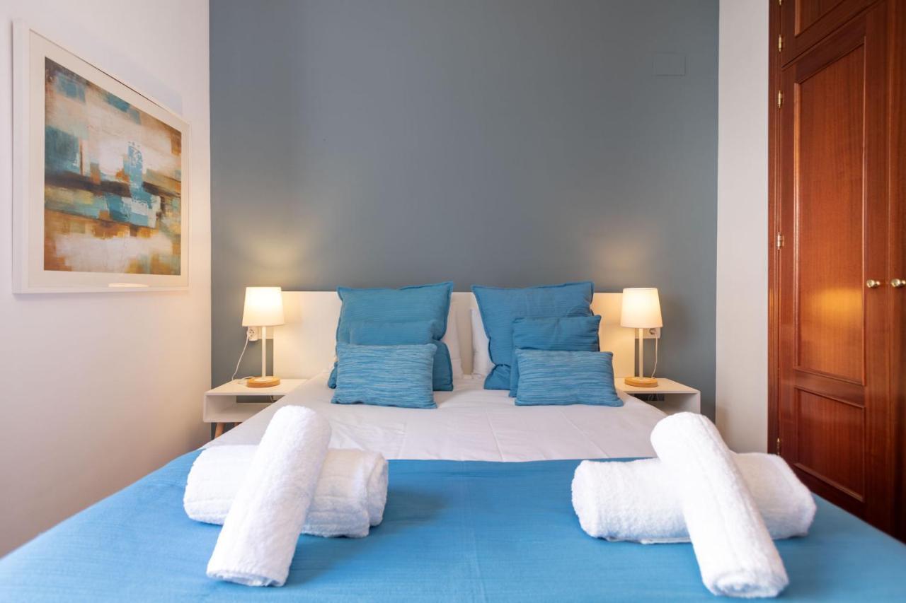 Abades Giralda Deluxe By Valcambre Apartment Seville Luaran gambar