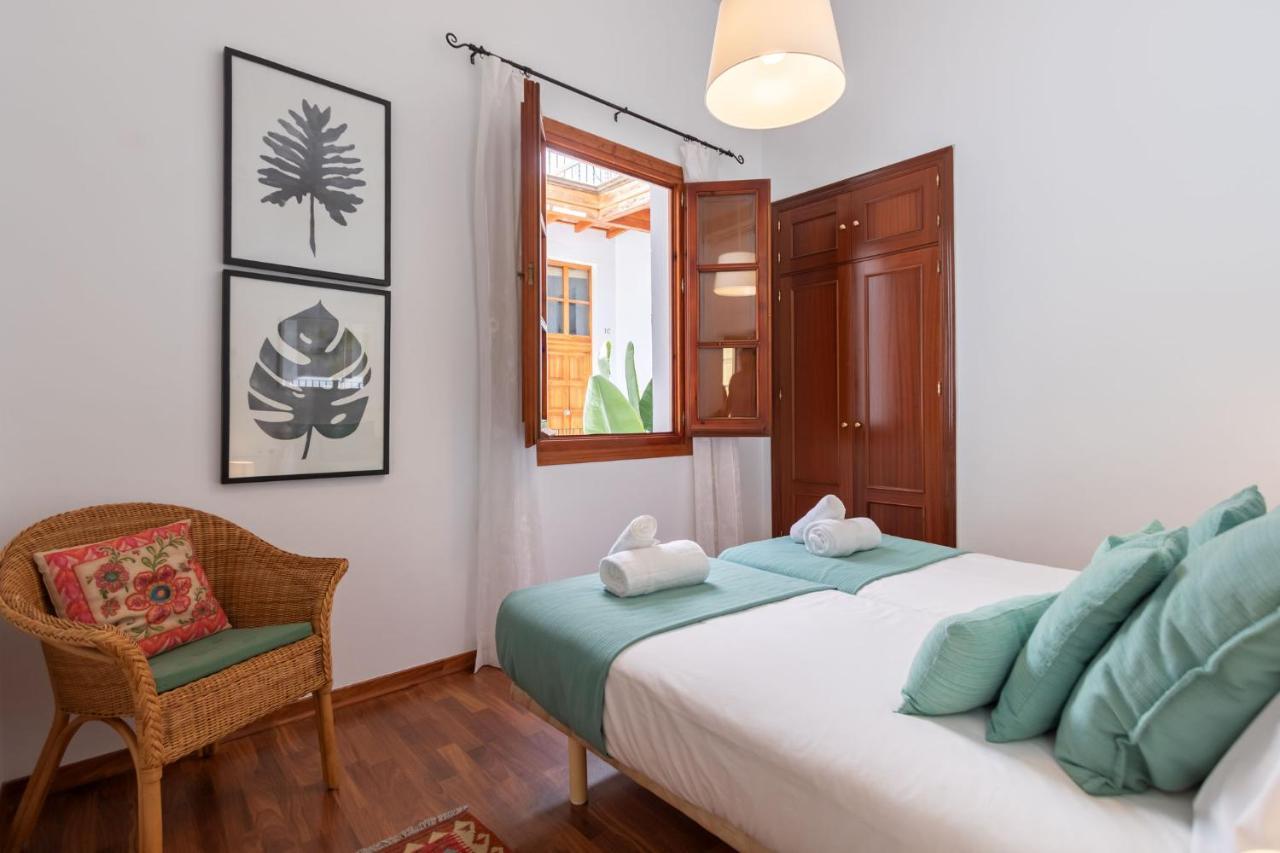 Abades Giralda Deluxe By Valcambre Apartment Seville Luaran gambar