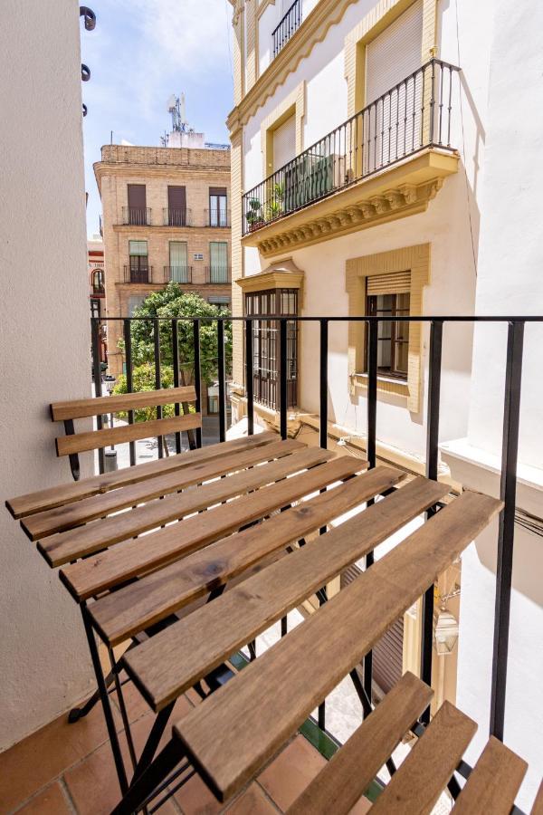 Abades Giralda Deluxe By Valcambre Apartment Seville Luaran gambar