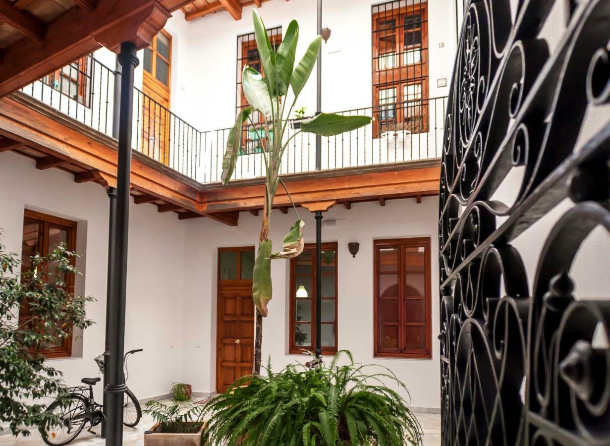Abades Giralda Deluxe By Valcambre Apartment Seville Luaran gambar